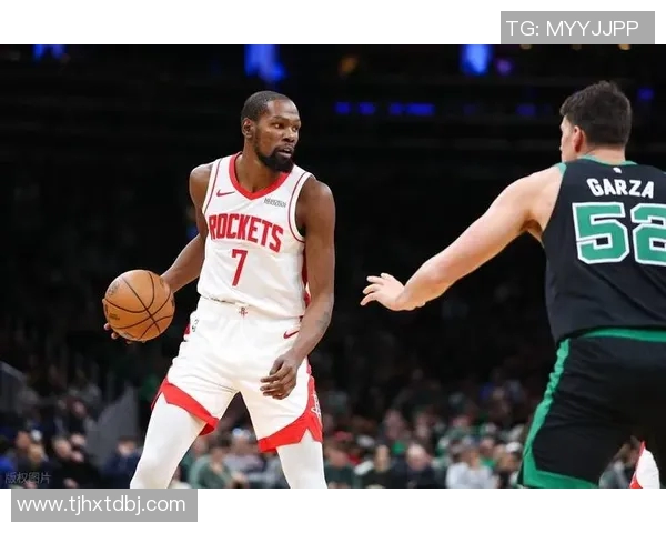 火箭队全队发挥出色掀翻凯尔特人，赢得关键比赛